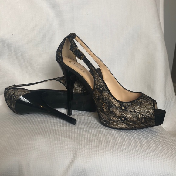 Guess black lace/nude pumps - Picture 5 of 6